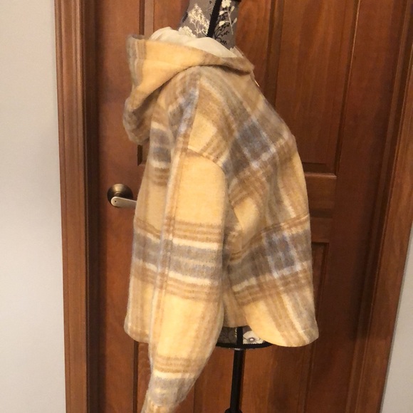 NWT wool-blend, half-zip, boxy hoodie plaid pullover with chest pocket from Zara - Picture 4 of 14